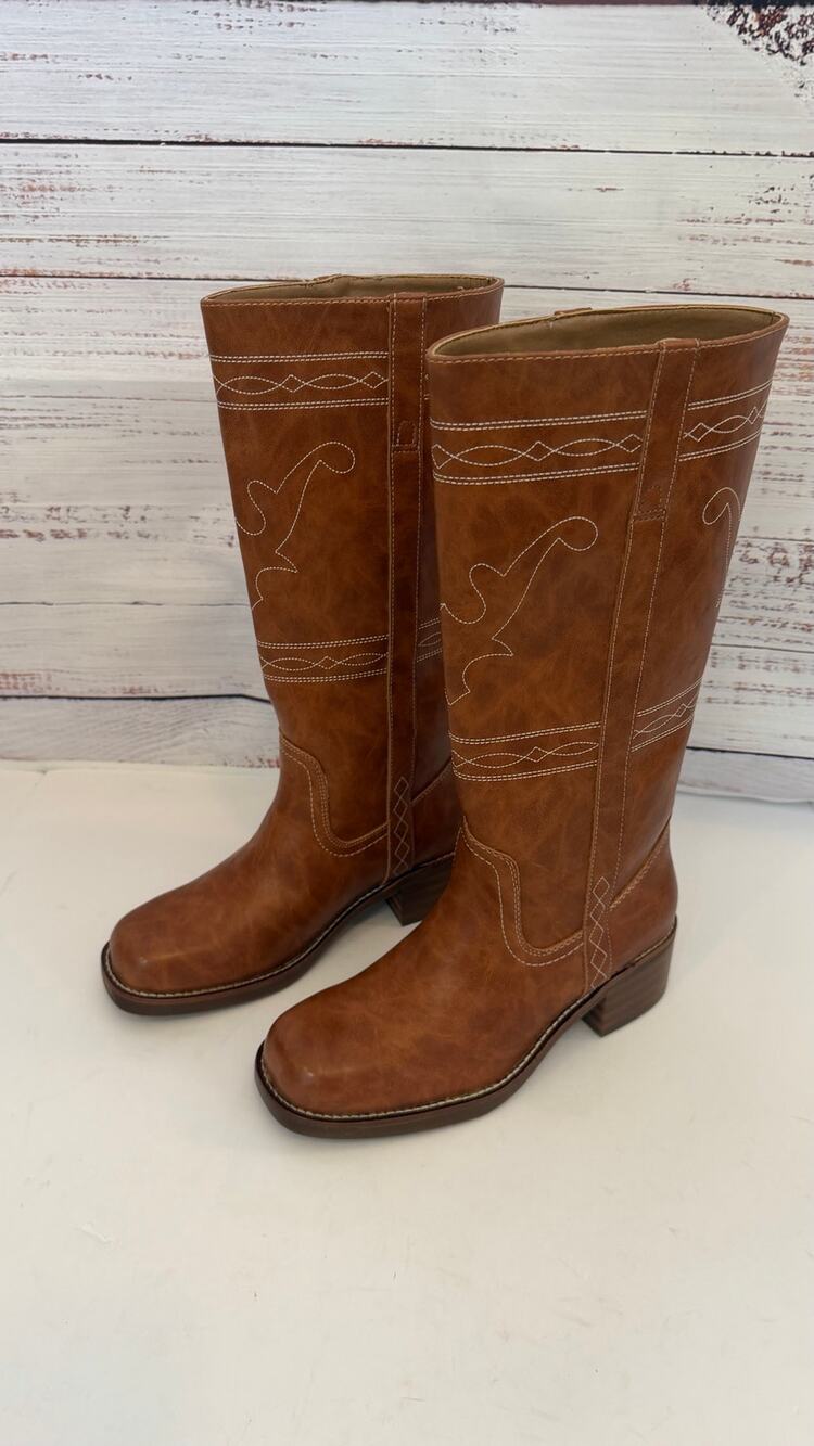 Frye & Co. Miranda Bridle Stitch Knee High Boots Camel Size 8